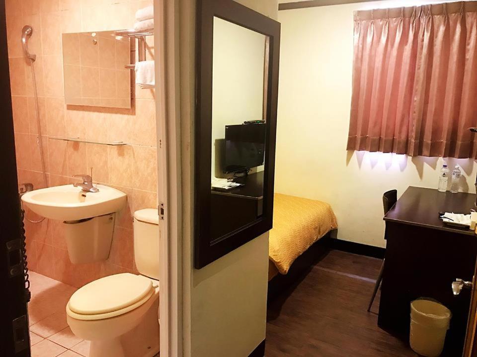 Holiday Business Hotel T'ai-tung Dış mekan fotoğraf